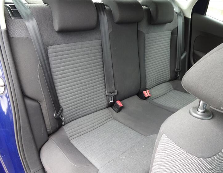 Volkswagen Polo 27