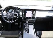 Volvo V90 36
