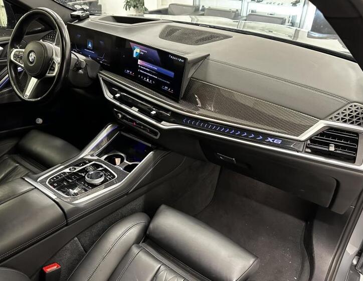 BMW X6 8