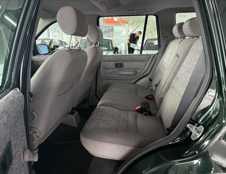 Land Rover Freelander 18