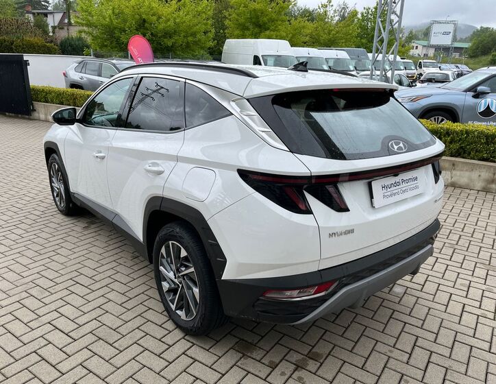 Hyundai Tucson 4
