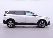 Peugeot 5008 8