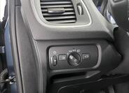 Volvo V40 11