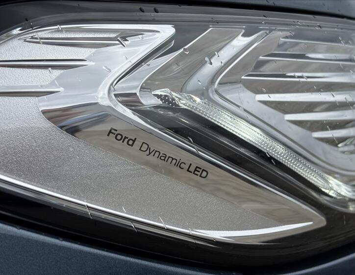 Ford Mondeo 10