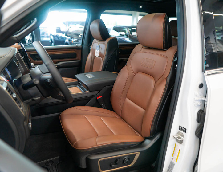Dodge RAM 11