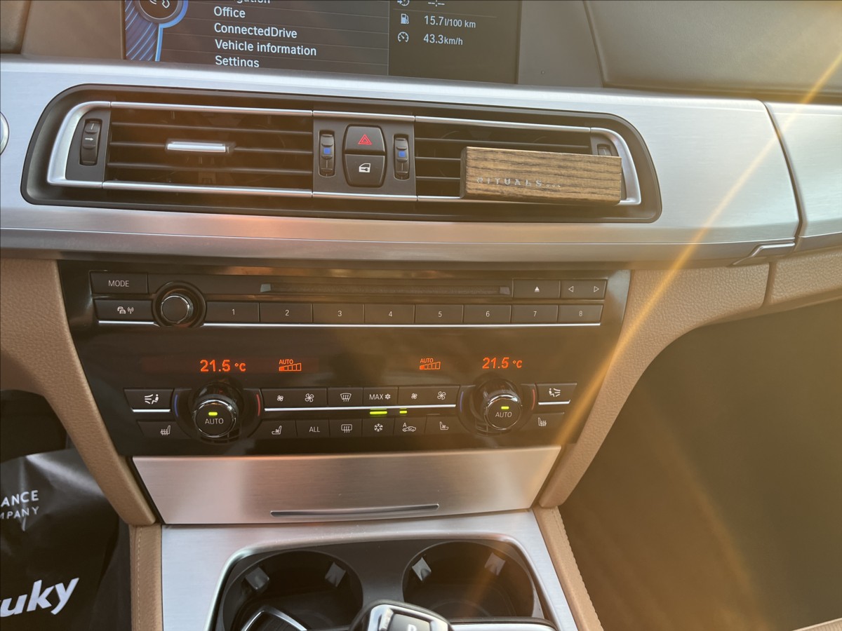 BMW Řada 7