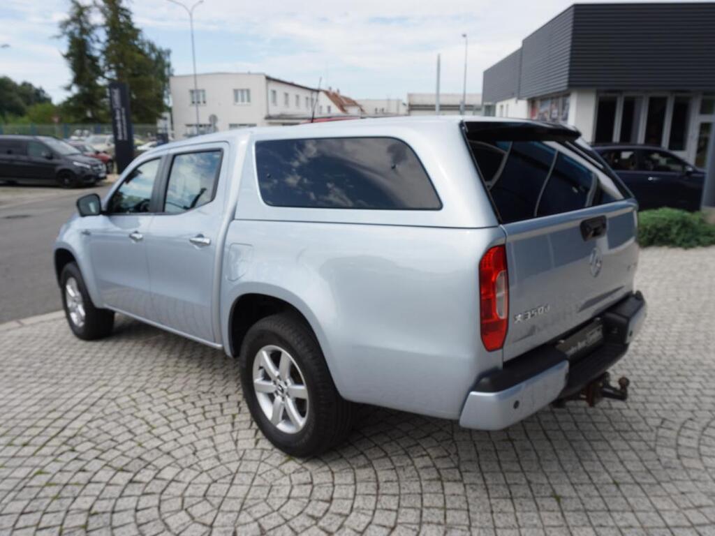 Mercedes-Benz Třídy X 4