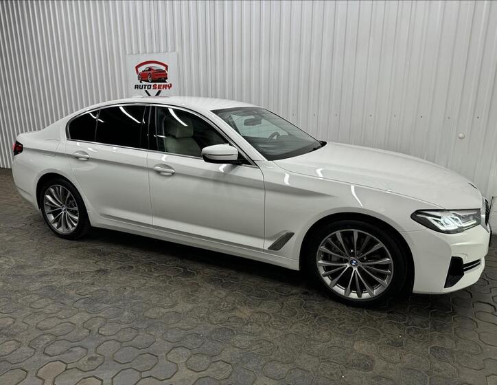 BMW Řada 5 11