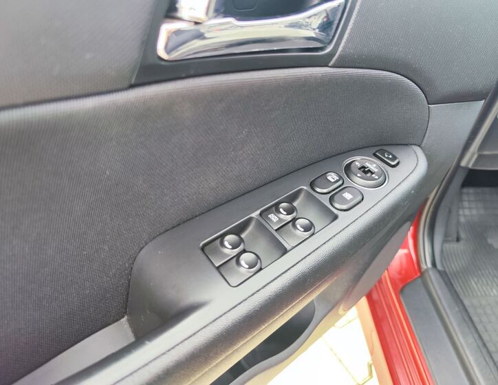 Hyundai i30 23