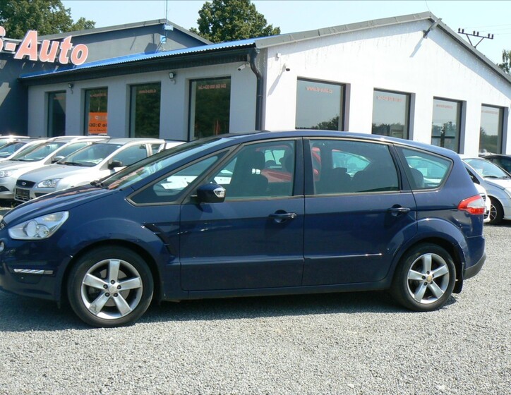 Ford S-MAX 1
