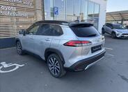 Toyota Corolla Cross 12