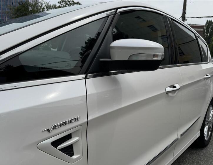 Ford S-MAX 4