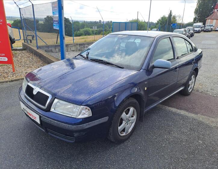 Škoda Octavia 1
