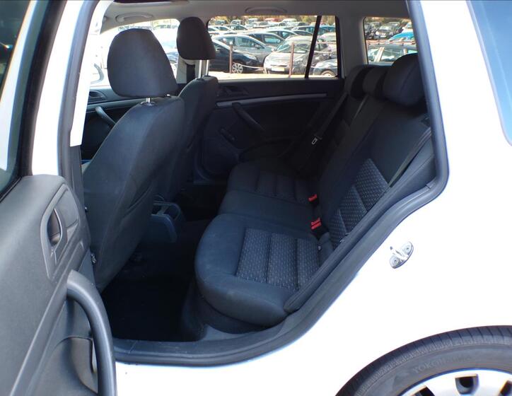 Škoda Octavia 14