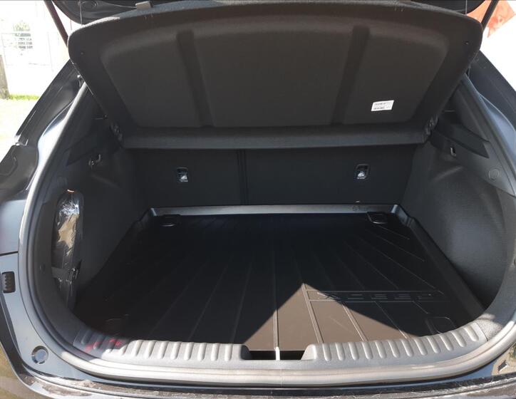 KIA XCeed 8