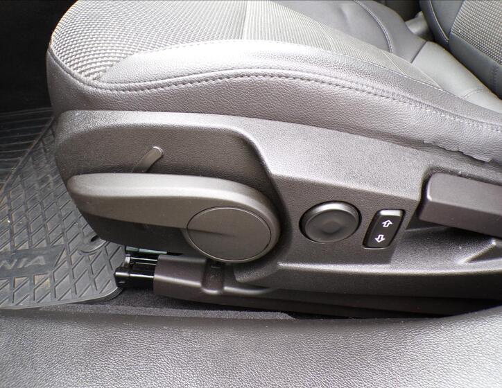 Opel Insignia 15