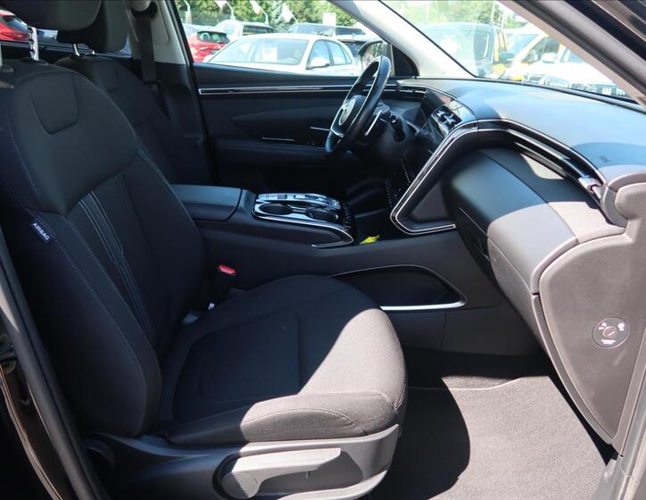 Hyundai Tucson 13