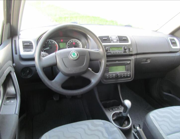 Škoda Fabia 15