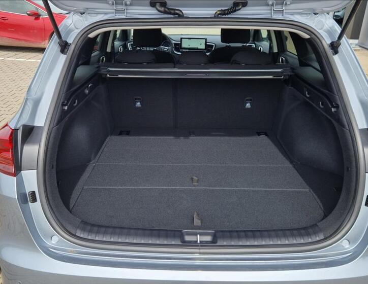 KIA Ceed 12