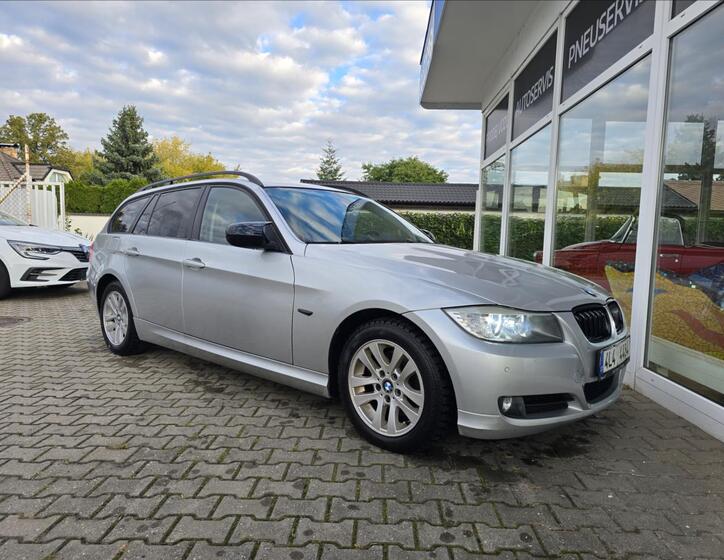 BMW Řada 3 8