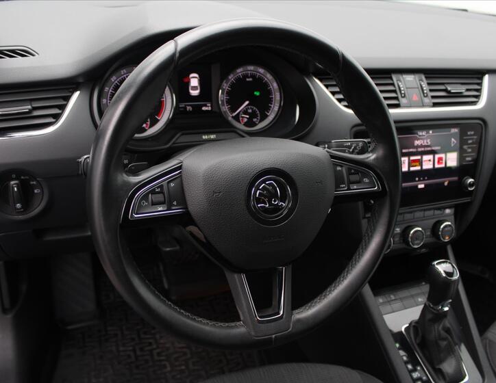 Škoda Octavia 13