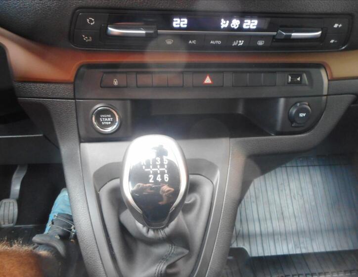 Toyota ProAce 14