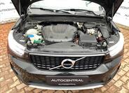 Volvo XC40 8