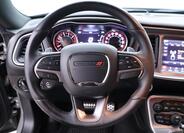 Dodge Challenger 18