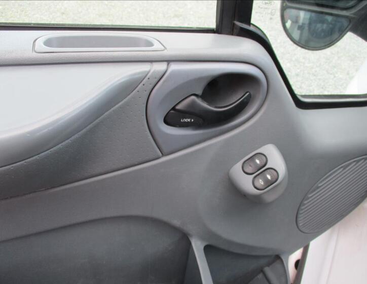 Ford Transit 14