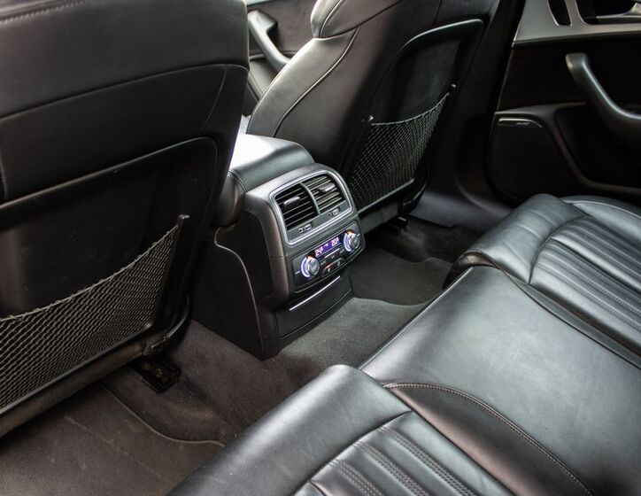 Audi A6 33