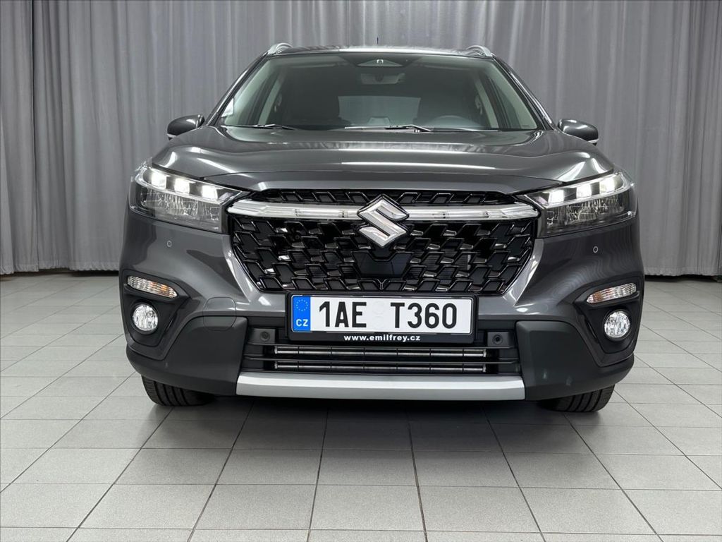 Suzuki S-Cross