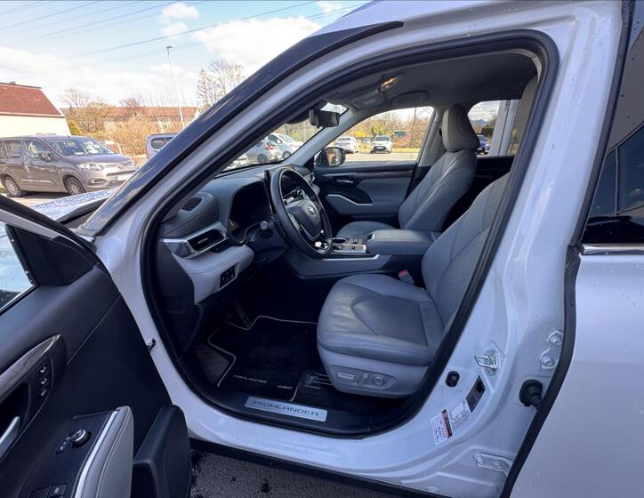 Toyota Highlander 9
