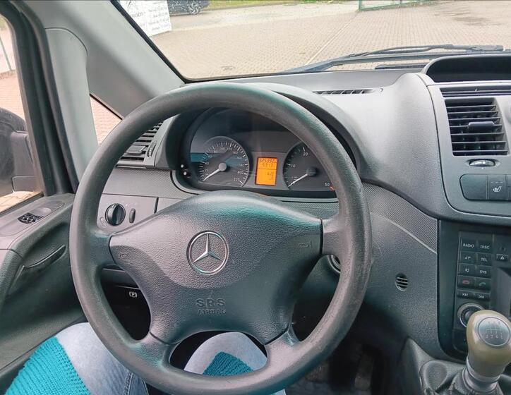 Mercedes-Benz Vito 10