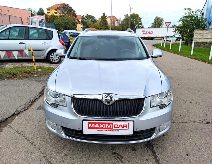 Škoda Superb 2