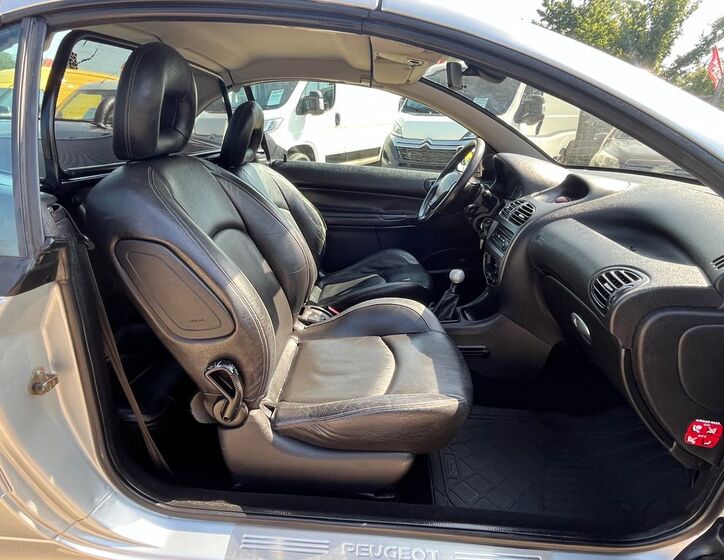 Peugeot 206 15