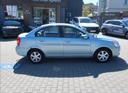 Hyundai Accent 8