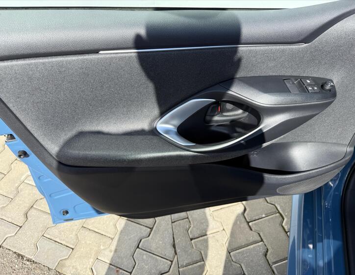Toyota Yaris 17