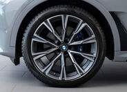 BMW X7 6