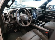 Dodge RAM 12
