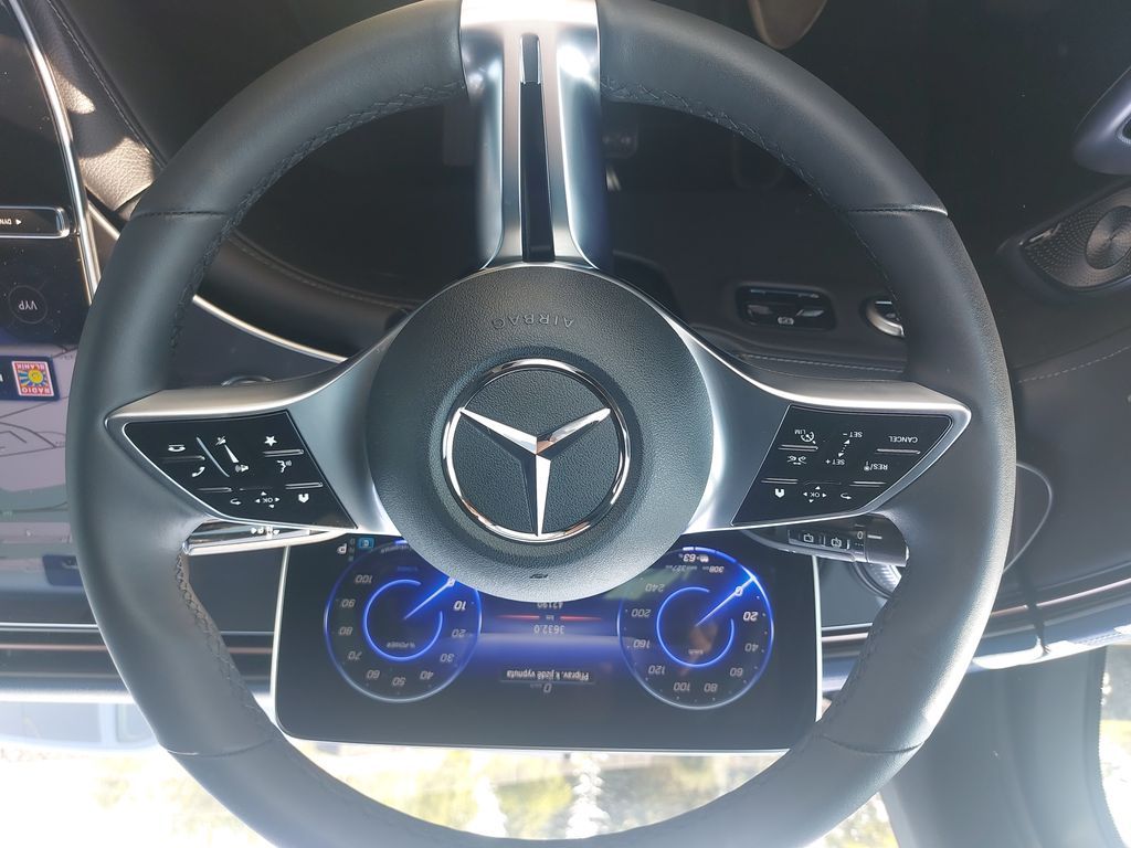 Mercedes-Benz EQE
