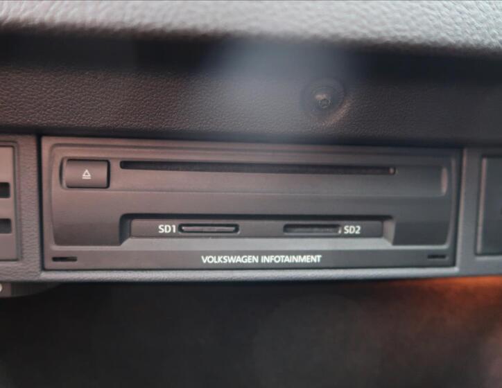 Volkswagen Golf 17