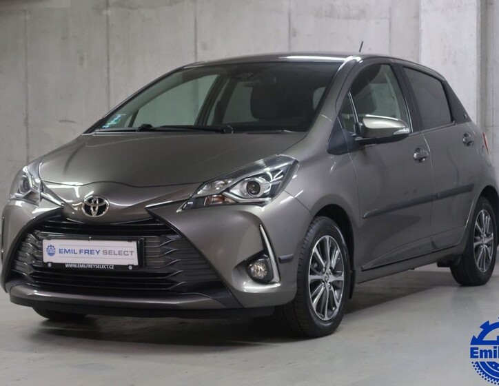 Toyota Yaris 1