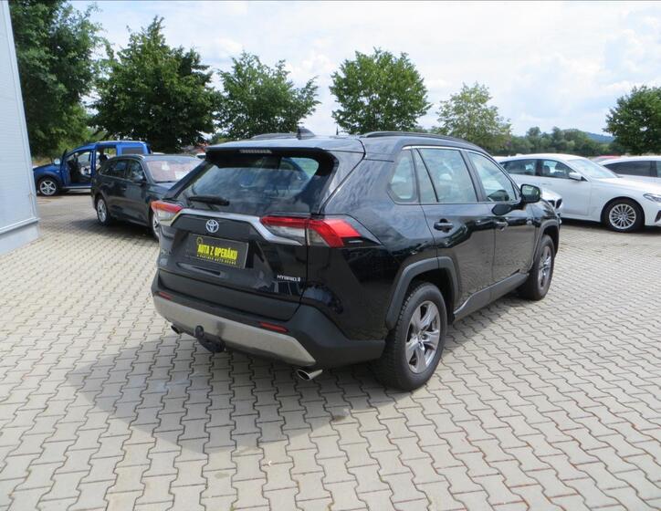 Toyota RAV4 9