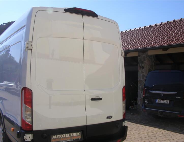 Ford Transit 4