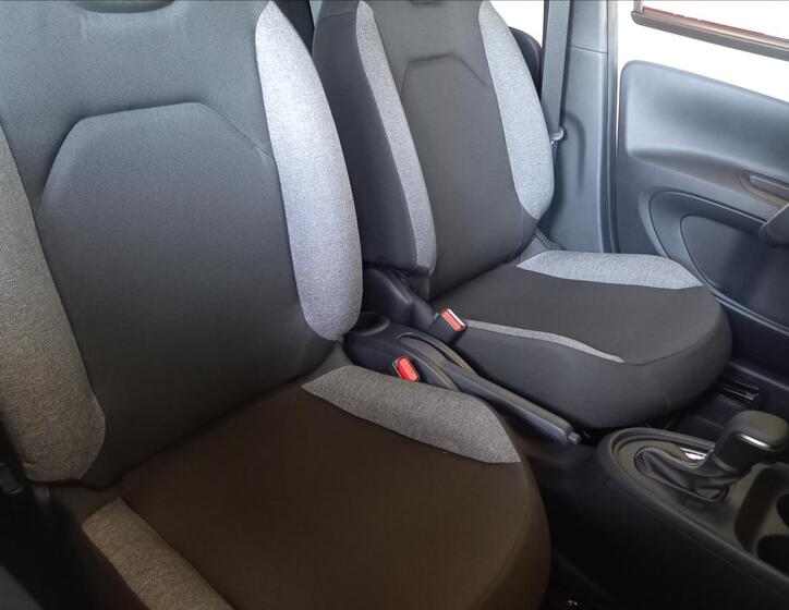 Toyota Aygo 8