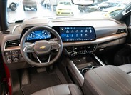 Chevrolet Suburban 25