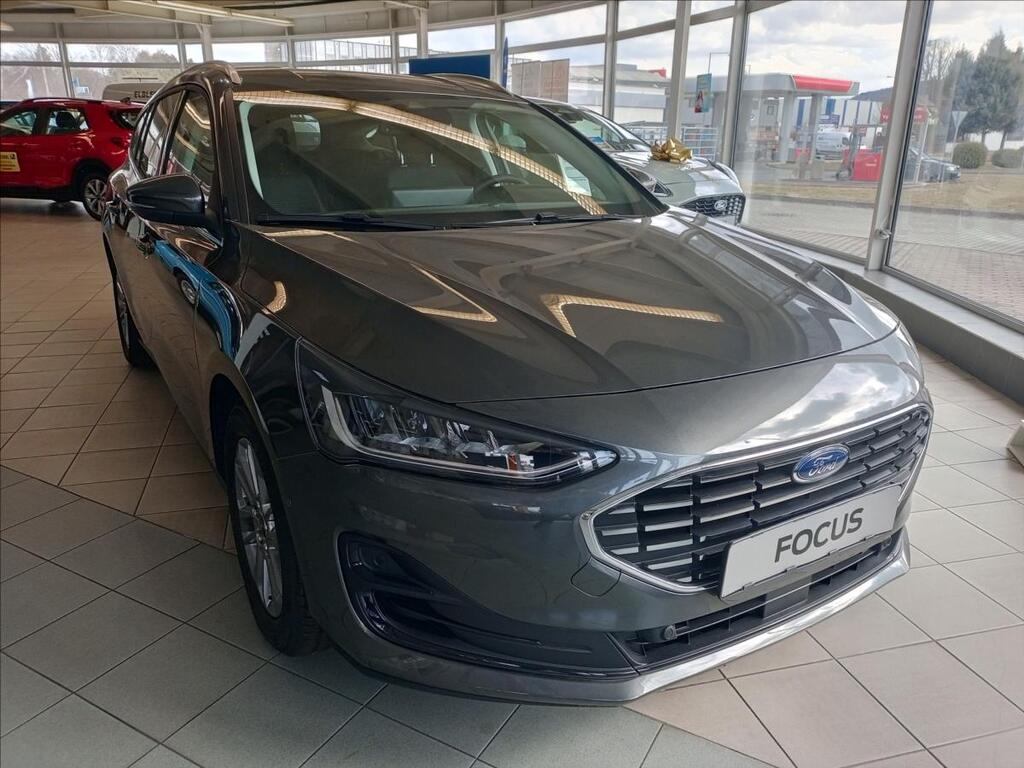 Ford Focus 13
