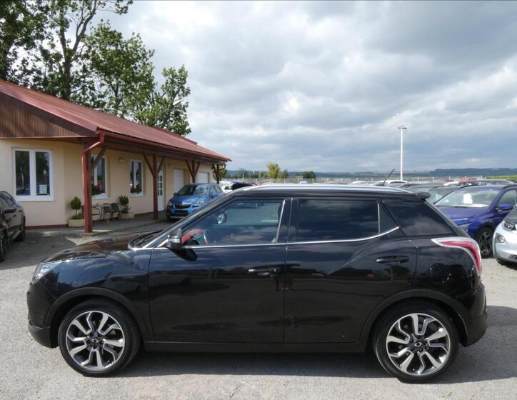 SsangYong Tivoli 6