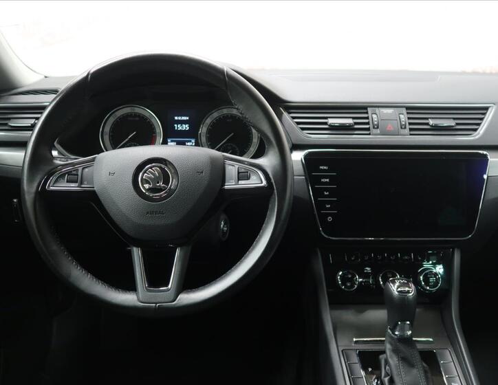 Škoda Superb 29