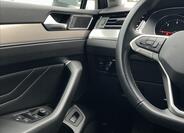 Volkswagen Passat 13